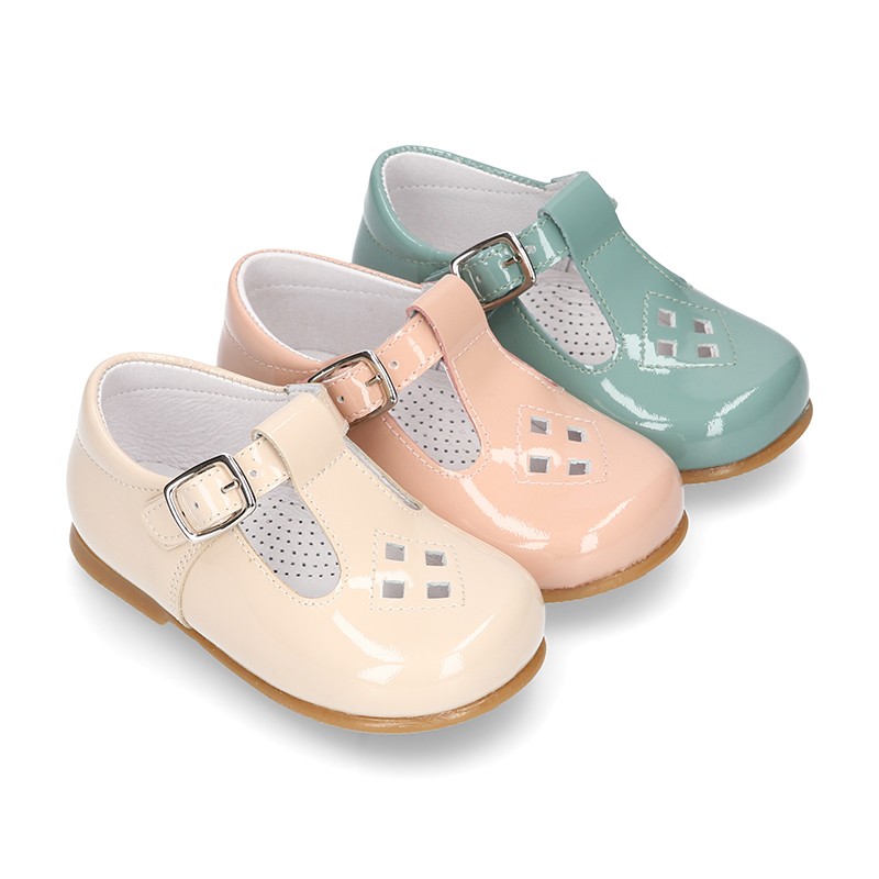 Little T Strap Shoes With Perforated Design In Patent Leather In Pastel Colors