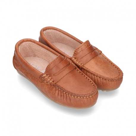 Classic LEATHER color Moccasin shoes 