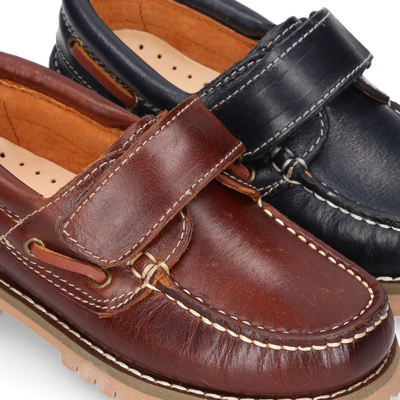 Classic cowhide leather Boat shoes laceless. D127 | OkaaSpain