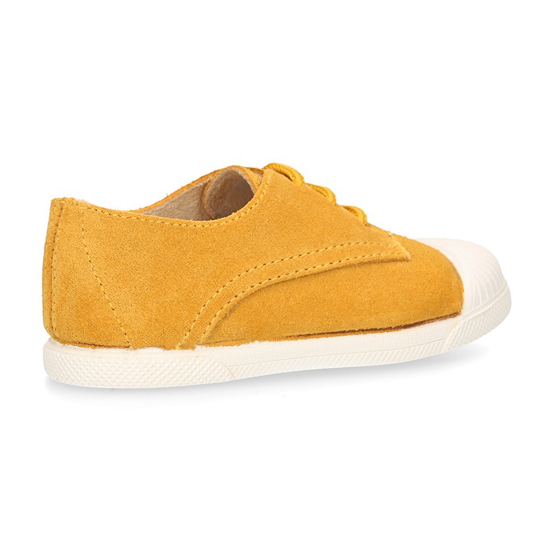 mustard tennis shoes