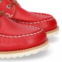 Classic kids leather Boat shoes with shoelaces and spring summer soles.