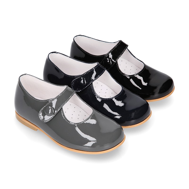 Little girl black on sale patent leather shoes