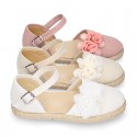 Linen canvas girl espadrille shoes for CEREMONIES with side flowers design.