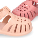 Classic Kids jelly shoes for Beach and Pool use in SOLID colors with hook and loop strap closure.