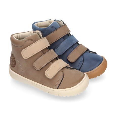 BAREFOOT Kids high Sneaker shoes lacesless and side zipper.